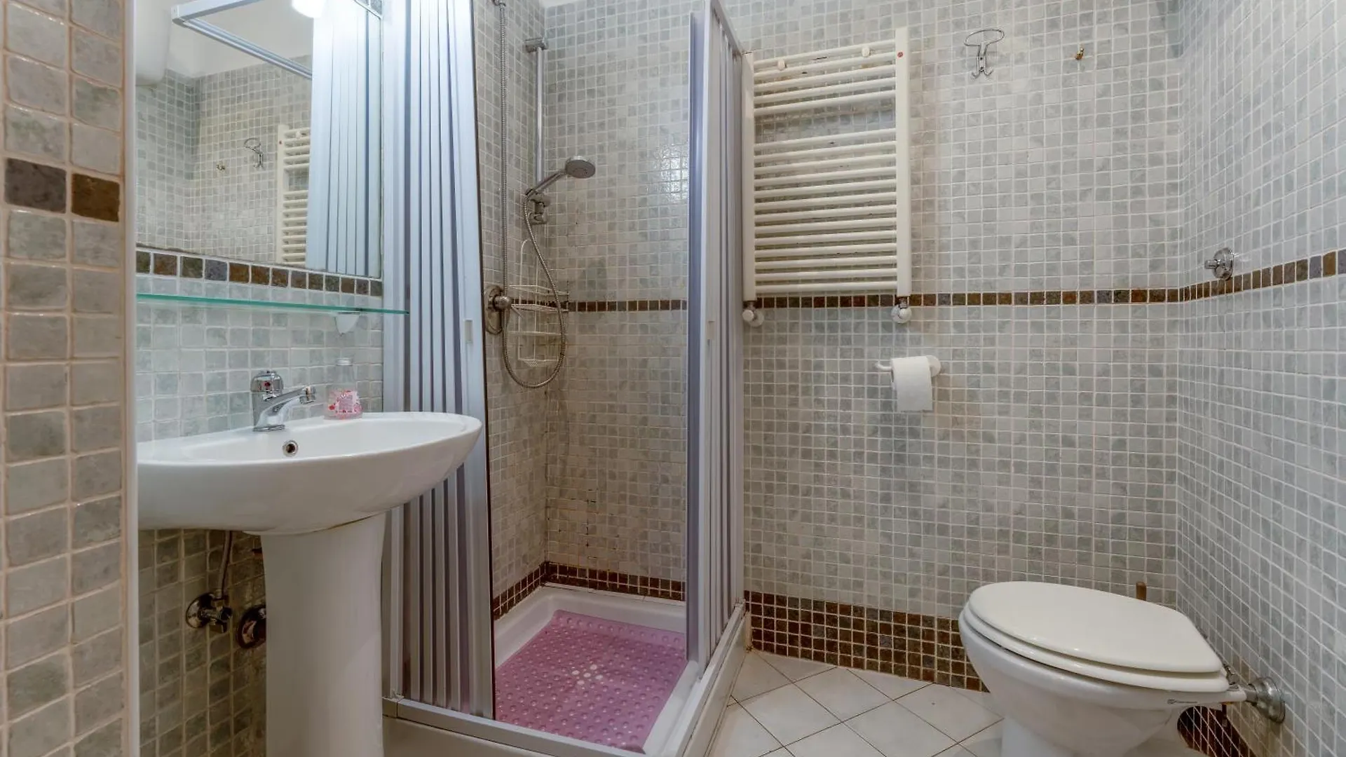 Pellegrino Apartments Roma